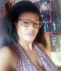 Dating Woman Cameroon to Yaoundé  : Fideline, 44 years
